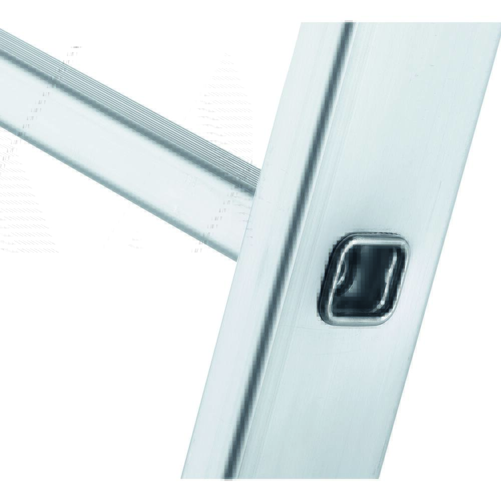 ZARGES RUIMLADDER 08 VIERKANTE SPORTEN    2,49M NL (VOET ZWART)